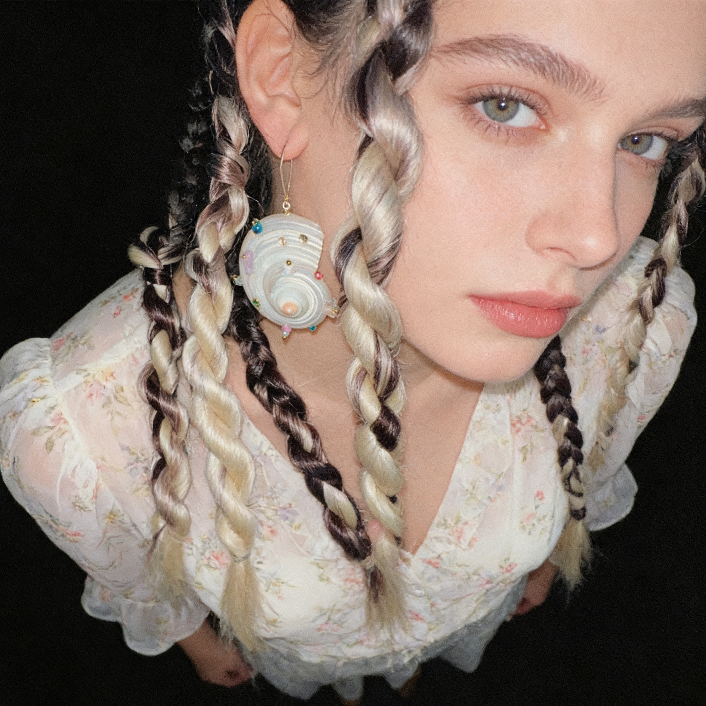 Handmade Shell Pearl Earrings with Swarovski Crystals