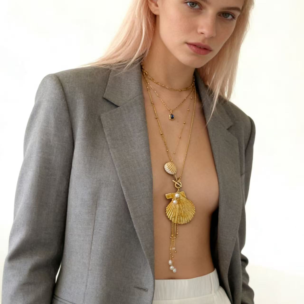 Handmade Gold Shell Pearl Pendant Necklace