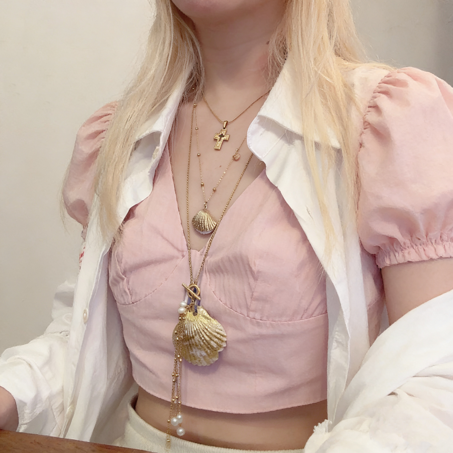 Handmade Gold Shell Pearl Pendant Necklace